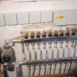 Hive heating controls fitted for underfloor heating in Grendon by Oftec Engineer